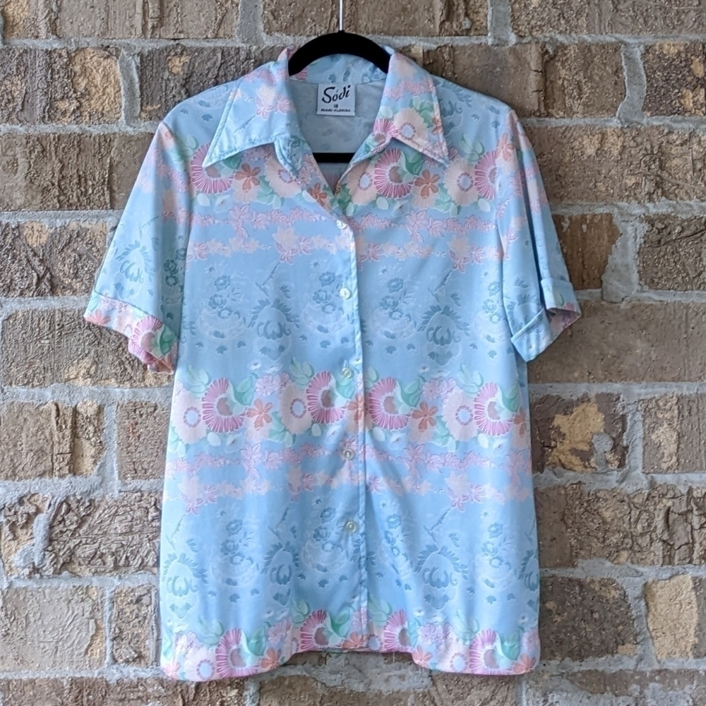 Vintage 1970s Sodi of Miami Florida Pastel Floral Blouse